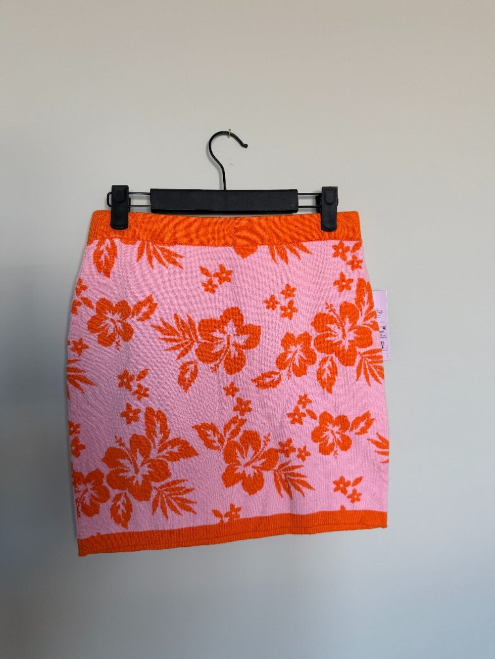 NWT Target Pink and Orange Tropical Floral Knit Mini Skirt Size Small